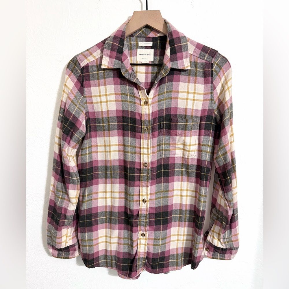 American Eagle plaid flannel soft button-down, berry, yellow, & gray size small